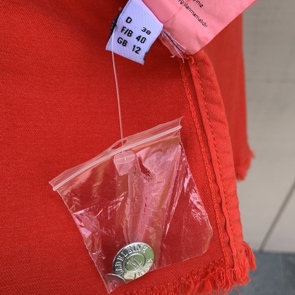 MADELEINE - Picture 14 of 16